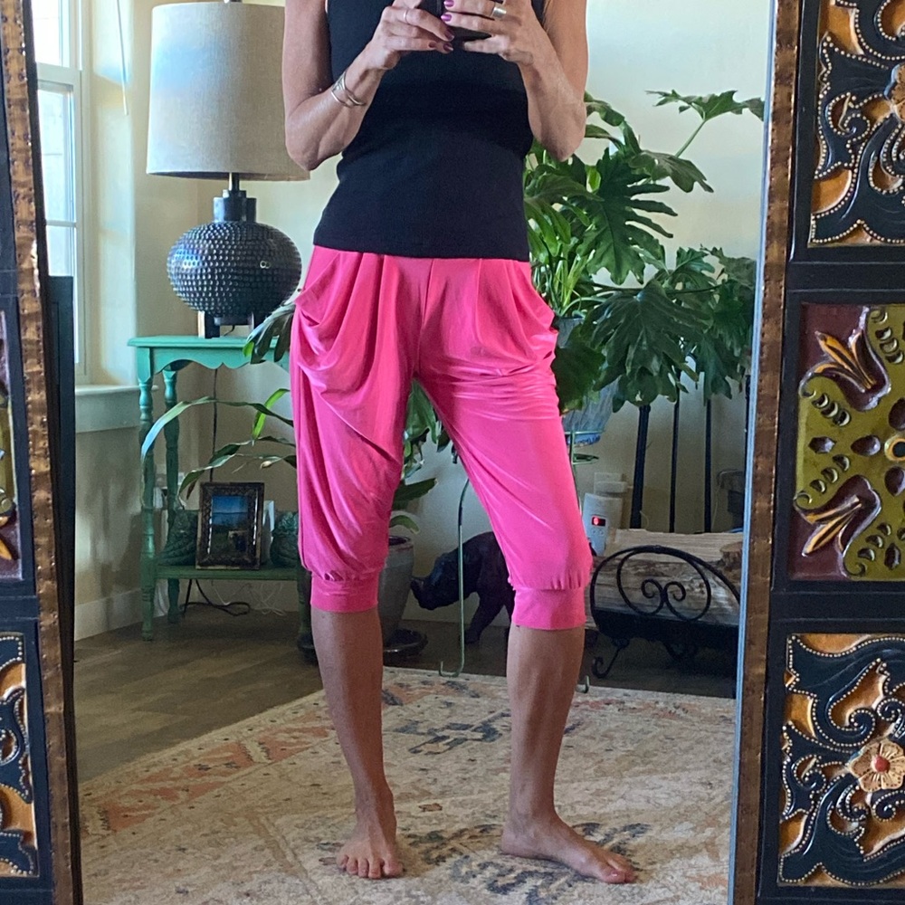 New Slinky Cropped Genie Pants - Picture 10 of 16